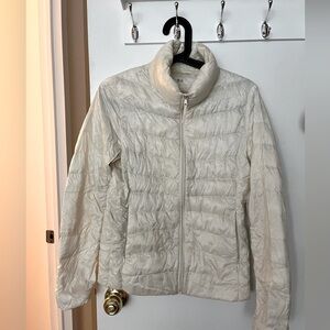 Uniqlo Light Down Puffer (Cream/White)
